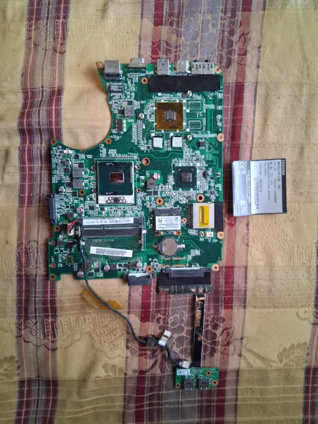 Placa Mãe Toshiba Satellite L750-1me