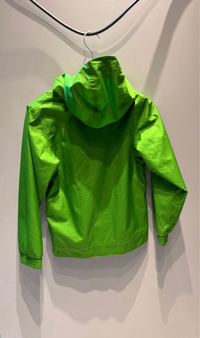 Chubasquero Quechua verde niño/niña