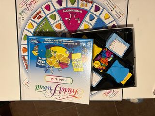 Juego de mesa Trivial Pursuit Familiar