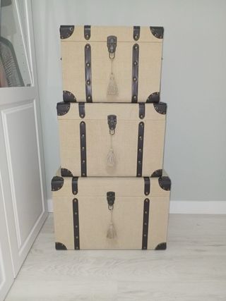 Baule decorativi beige e marroni