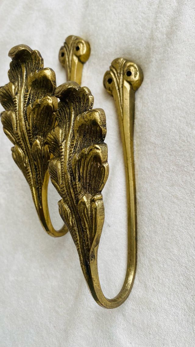 Colgadores vintage metal dorado hoja