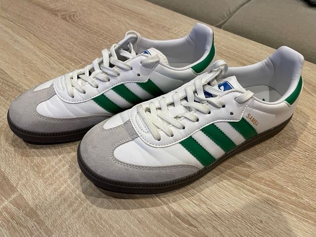Adidas Samba Blanco y Verde, 41 y 1/3.