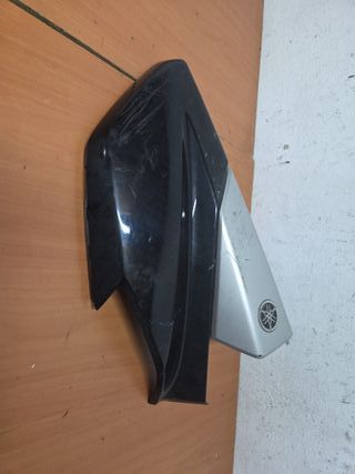 Carenado Lateral Yamaha Nmax