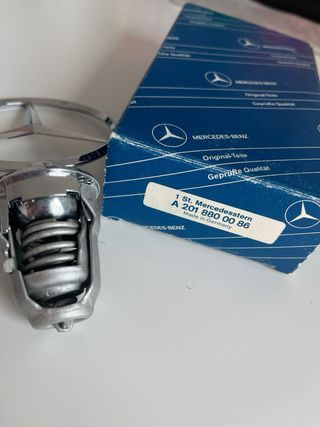 Logo Mercedes recambio original