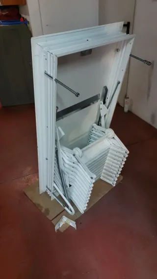 Escalera Escamoteable 124x63.5