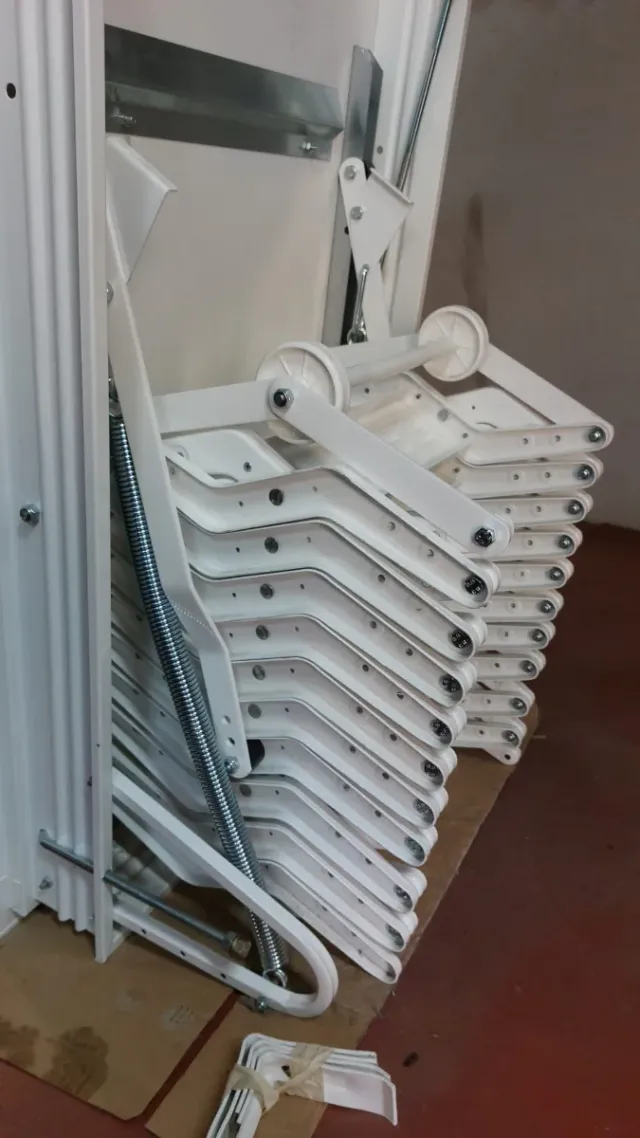 Escalera Escamoteable 124x63.5