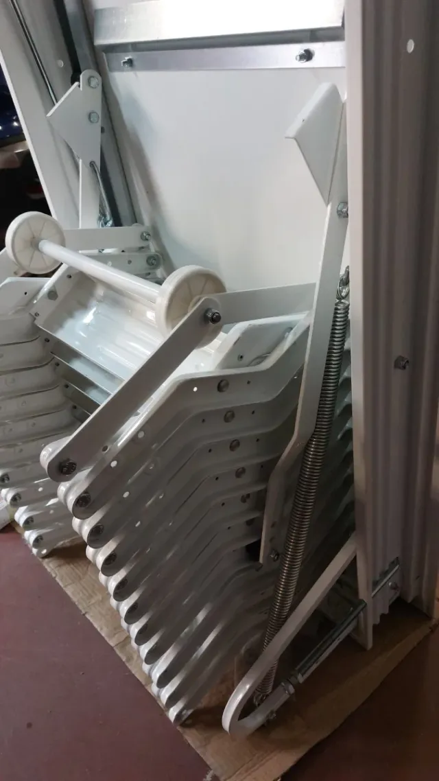 Escalera Escamoteable 124x63.5