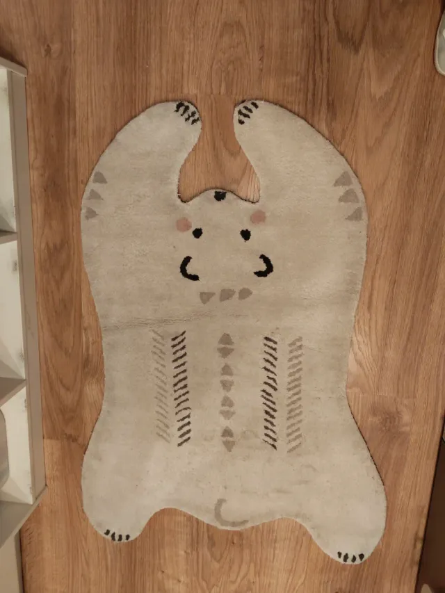 Alfombra infantil oso beige y gris