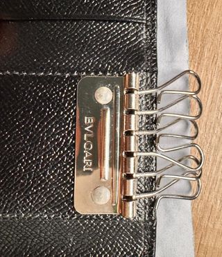 Llavero Tarjetero Bulgari Negro y Plateado