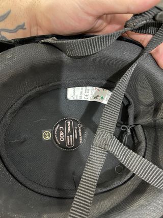 Casco de hípica negro