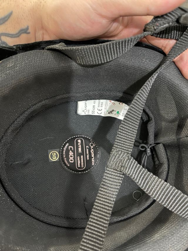 Casco de hípica negro