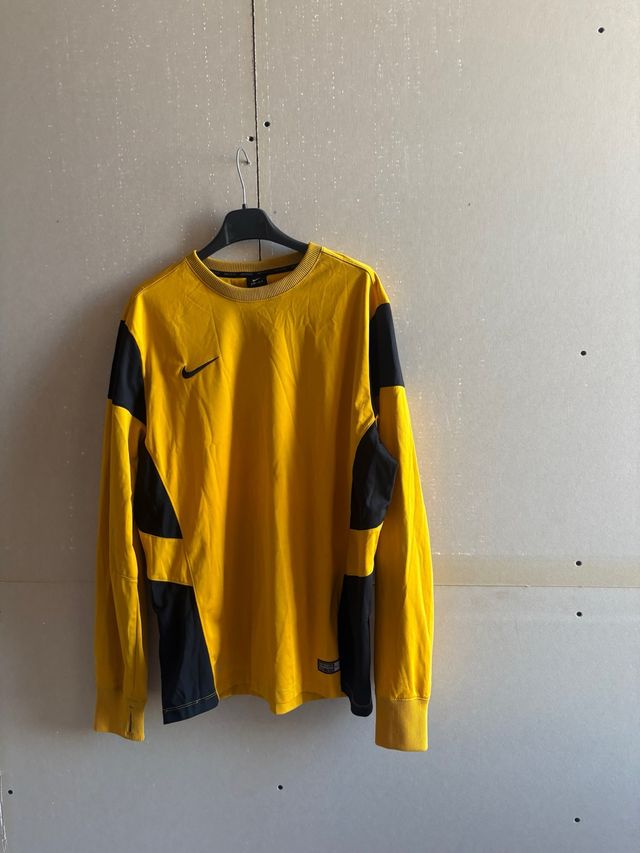 Maglia Nike manica lunga gialla e nera