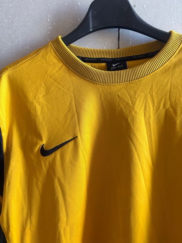 Maglia Nike manica lunga gialla e nera