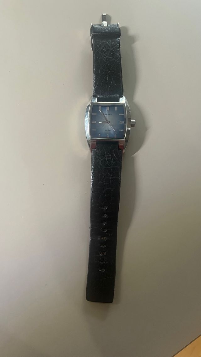 Reloj Diesel Negro y Plateado