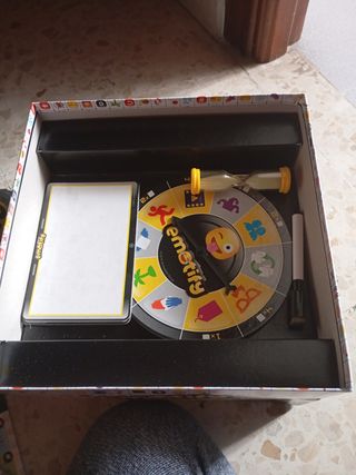 Juego de mesa Emotify Diset