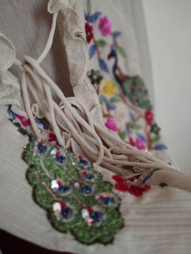 Camicia donna bianca ricamata floreale