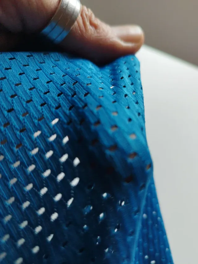 Slip chico rejilla transparente M