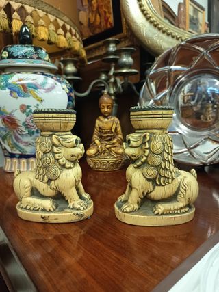 Coppia di portacandele orientali