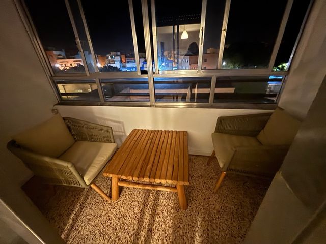 Conjunto Terraza: Mesa, 2 Sillas y sofá