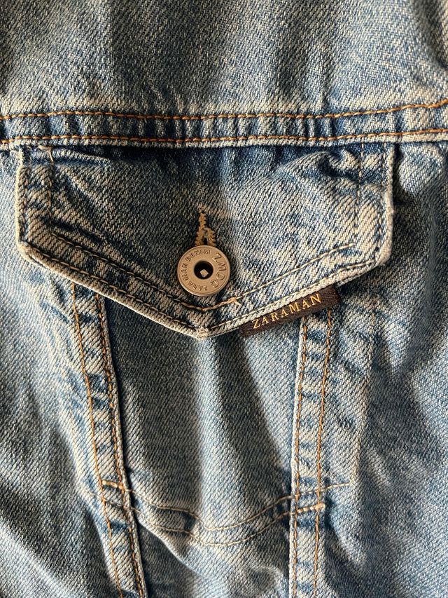 Chaqueta Zara Vaquera con Borrego – Talla L