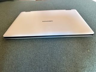 Portátil Medion 11.6' Táctil