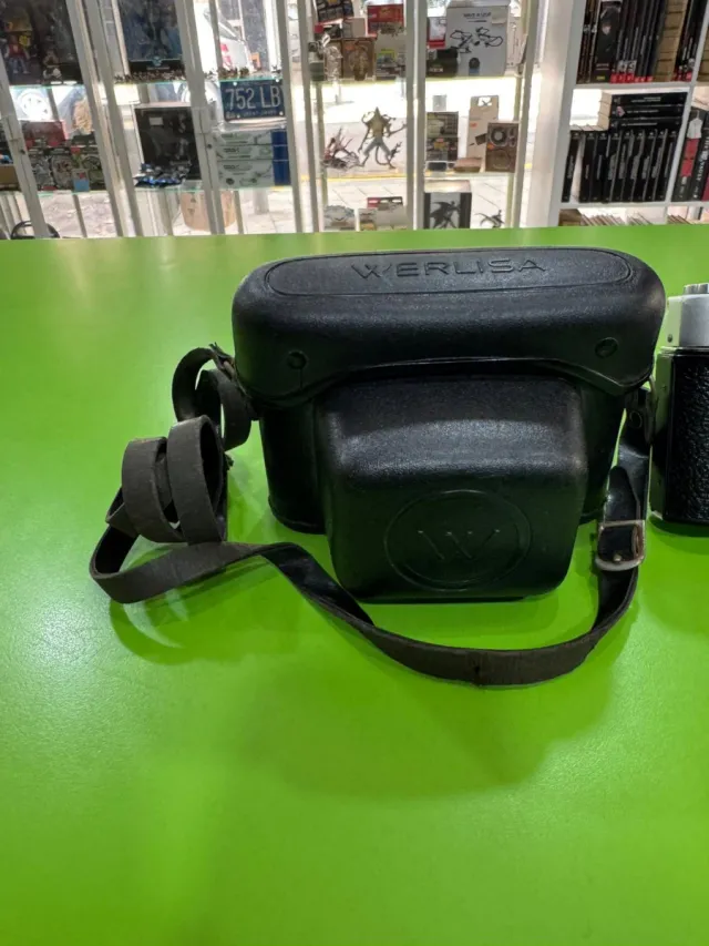 Fotocamera Werlisa argentata e nera