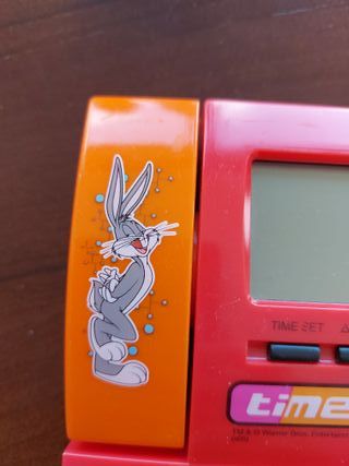 Reloj de mesa Looney Tunes con luces