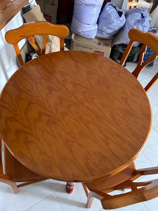 Mesa comedor y 6 sillas madera
