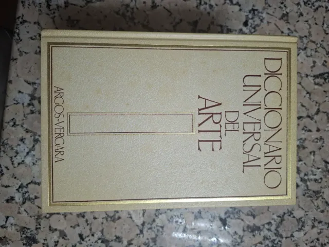 Diccionario universal del arte