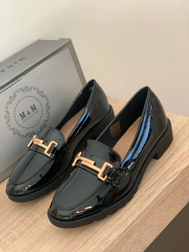 mocasines charol número 37