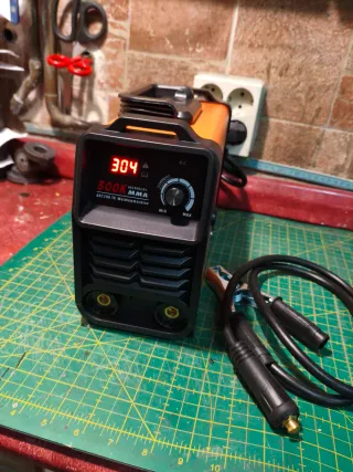 Soldador IGBT 300A NUEVO