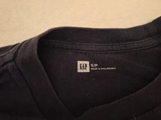 Camiseta GAP Logo Clásico Azul Marino/Negro Talla