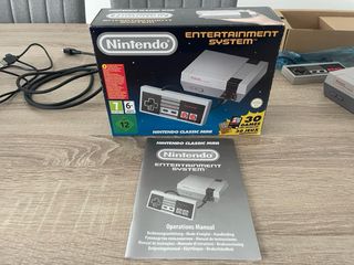 Nintendo NES Classic Mini Consola