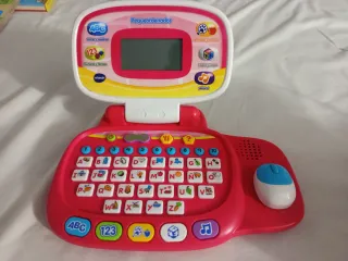 Pequeordenador (portátil infantil) VTech rosa