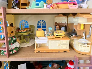 Sky Blue Terrace House Sylvanian Families