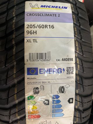 2 NeumáticosMichelin Crossclimate 2 205/60R16 96H