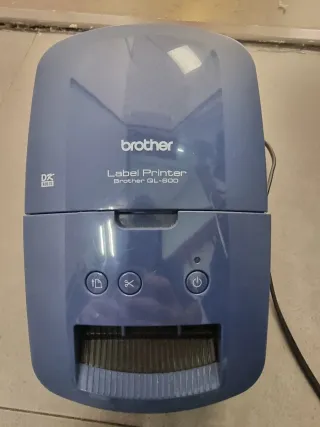 Impresora de etiquetas Brother QL-800