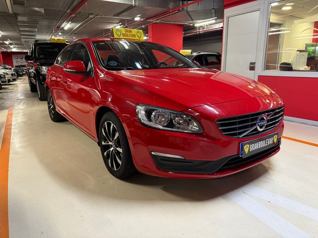 VOLVO S60 2.0 D3 Momentum Auto