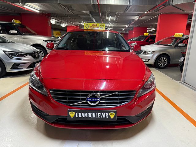 VOLVO S60 2.0 D3 Momentum Auto