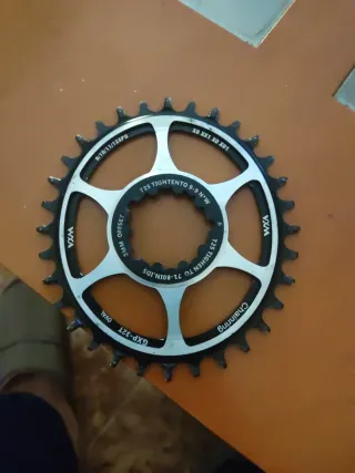 Plato Ovalado 32T GXP