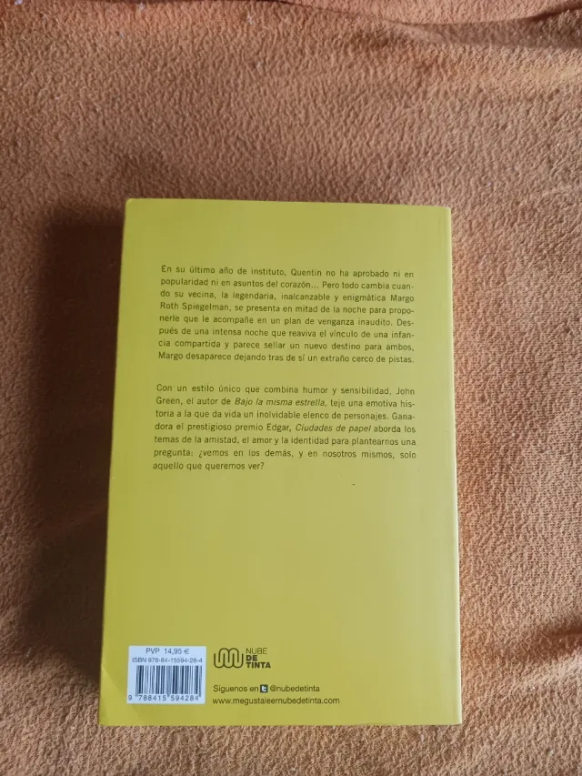 Ciudades de papel (Nube de Tinta) (Spanish Edit...