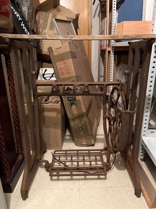 Pie de máquina de coser Alfa