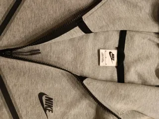 Sudadera Nike Tech Fleece Hombre Gris.