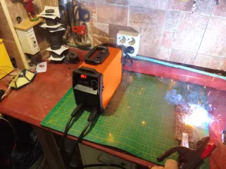 Soldador IGBT 300A NUEVO