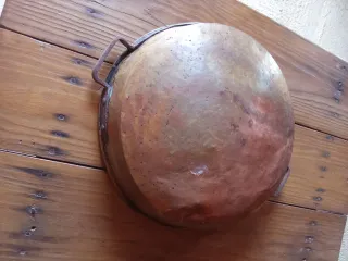 Cacerola de cobre con asas