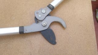 Tijera podar 2 manos telescópica 66 cm