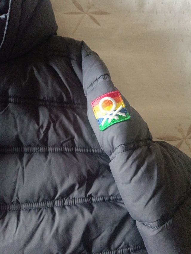 Chaqueta Benetton gris niño T. 8-9