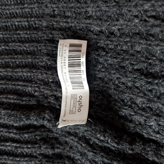 Chaqueta punto con etiqueta