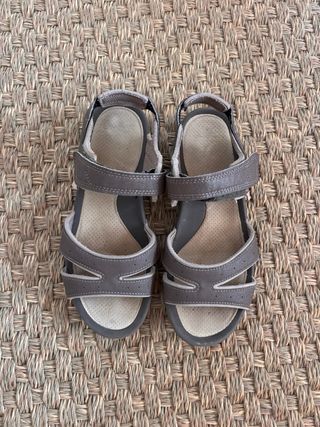 Sandalias Trekking Beige y Gris