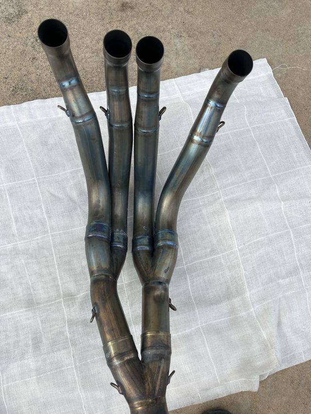 Escape Akrapovic R1 Titanio 2008